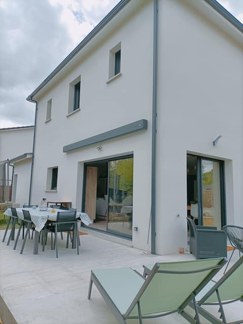 House T5 – Blanquefort residential area