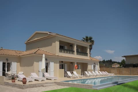 self catering kasianni holiday studio