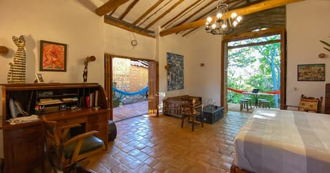 Successful Airbnb property: Casa-Taller El Paraiso (neighbor to Casa El Paraiso) in Barichara