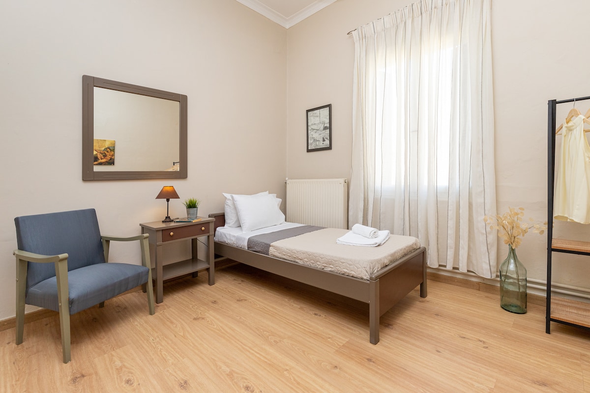 غرفة النوم 1