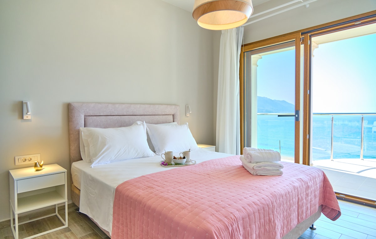 Armikes海滨套房4 Afionas科孚岛卧室