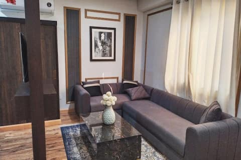 Furnished Apartment Family place & Business Tour