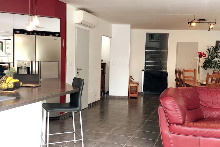 غرفة المعيشة