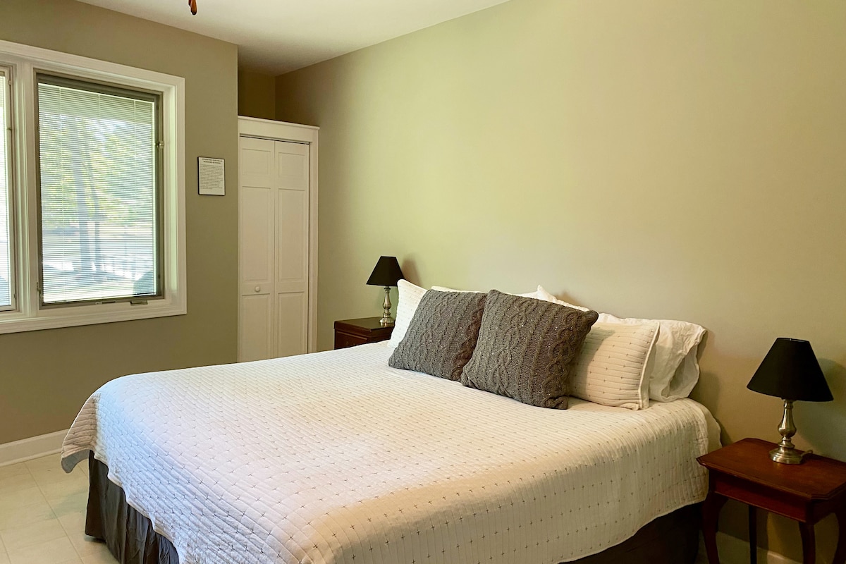 Bedroom #5 (lower level) has one King bed and two twin beds