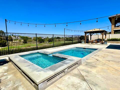 Luxury Living with Golf Course View