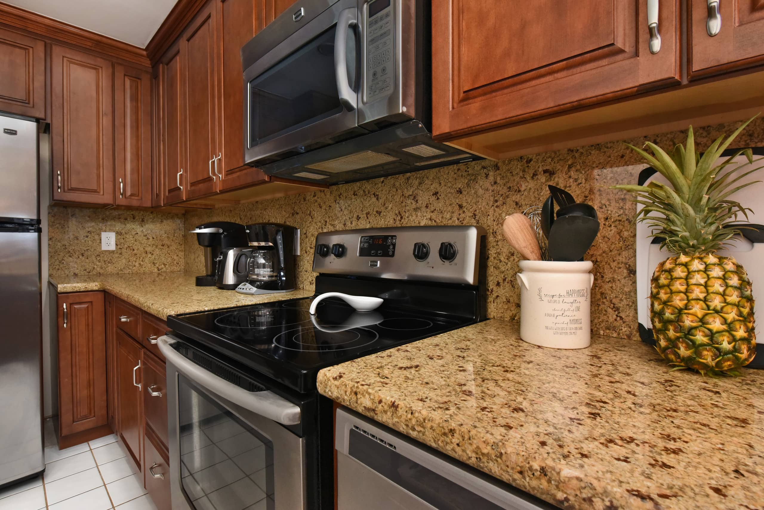 Condo in Lahaina · ★4.85 · 1 bedroom · 4 beds · 1.5 private baths - Image 22