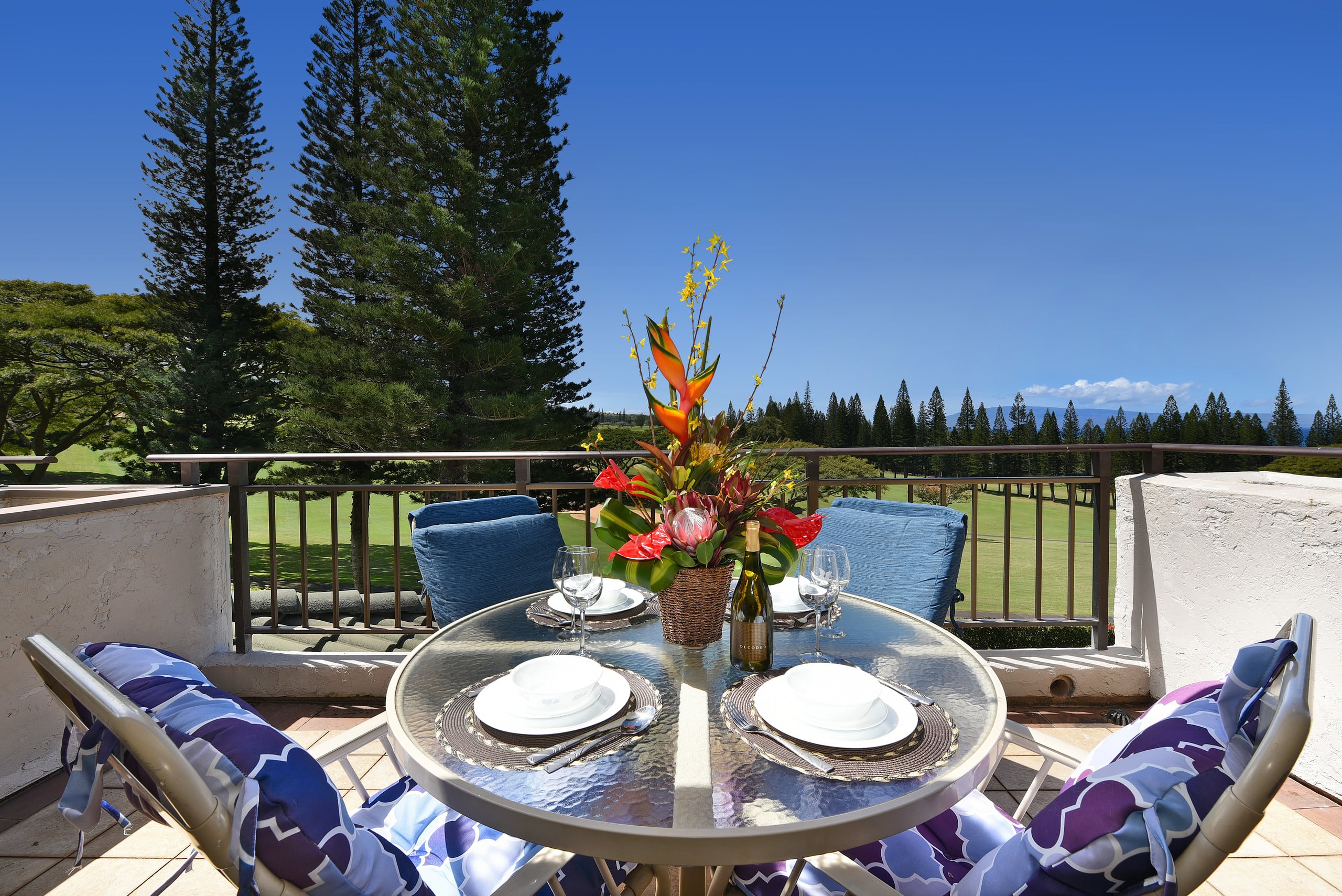 Condo in Lahaina · ★4.85 · 1 bedroom · 4 beds · 1.5 private baths - Image 3