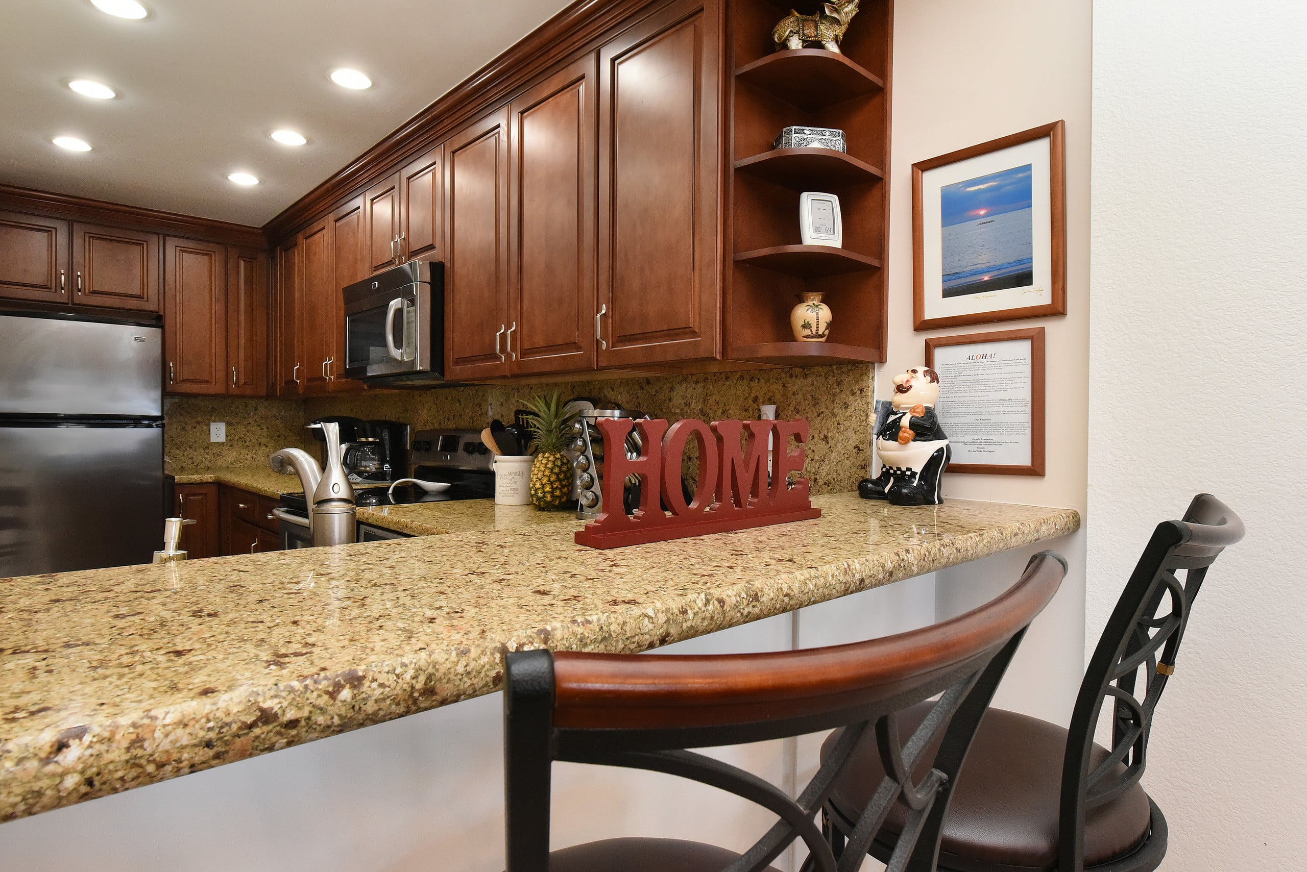Condo in Lahaina · ★4.85 · 1 bedroom · 4 beds · 1.5 private baths - Image 20