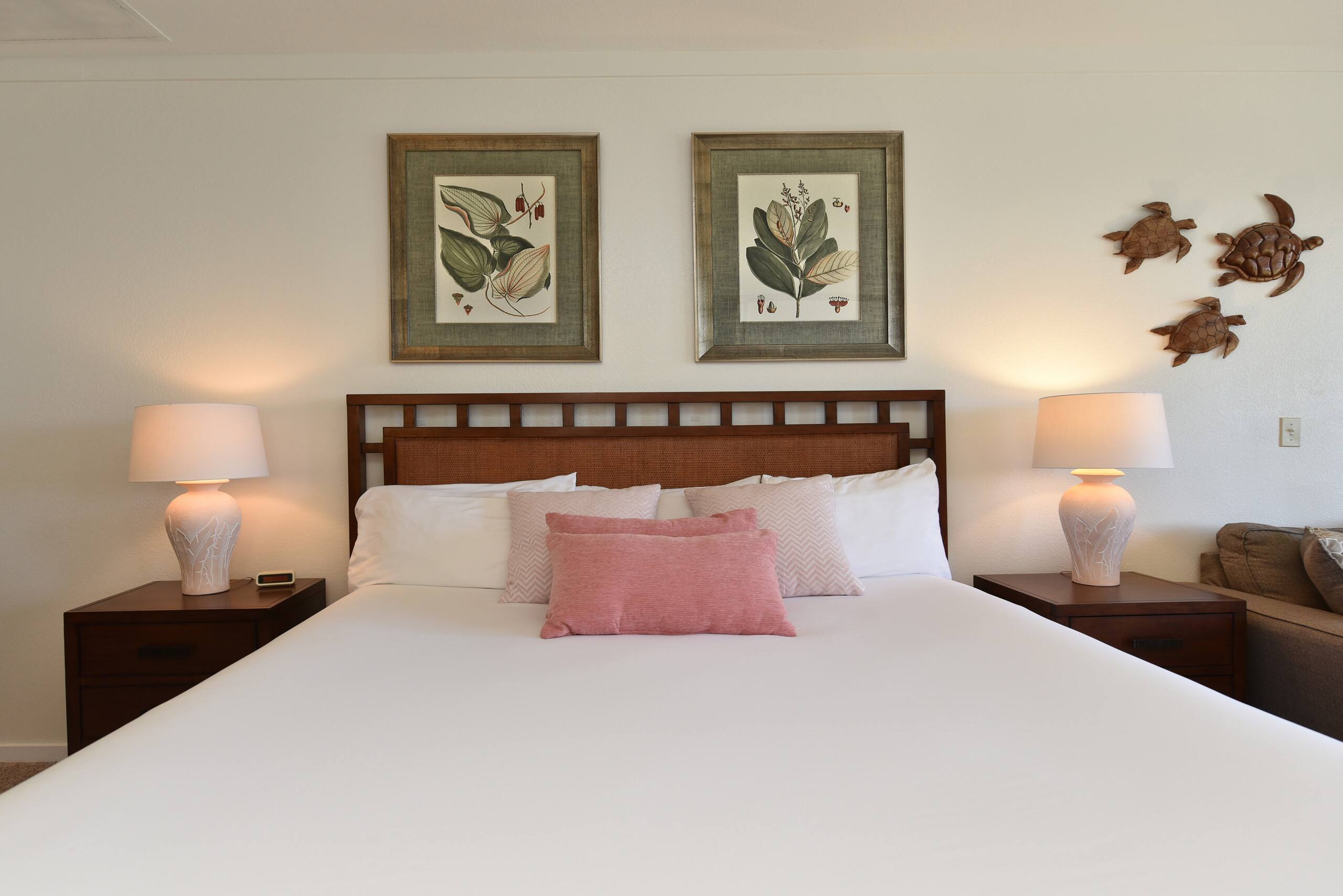 Condo in Lahaina · ★4.85 · 1 bedroom · 4 beds · 1.5 private baths - Image 27