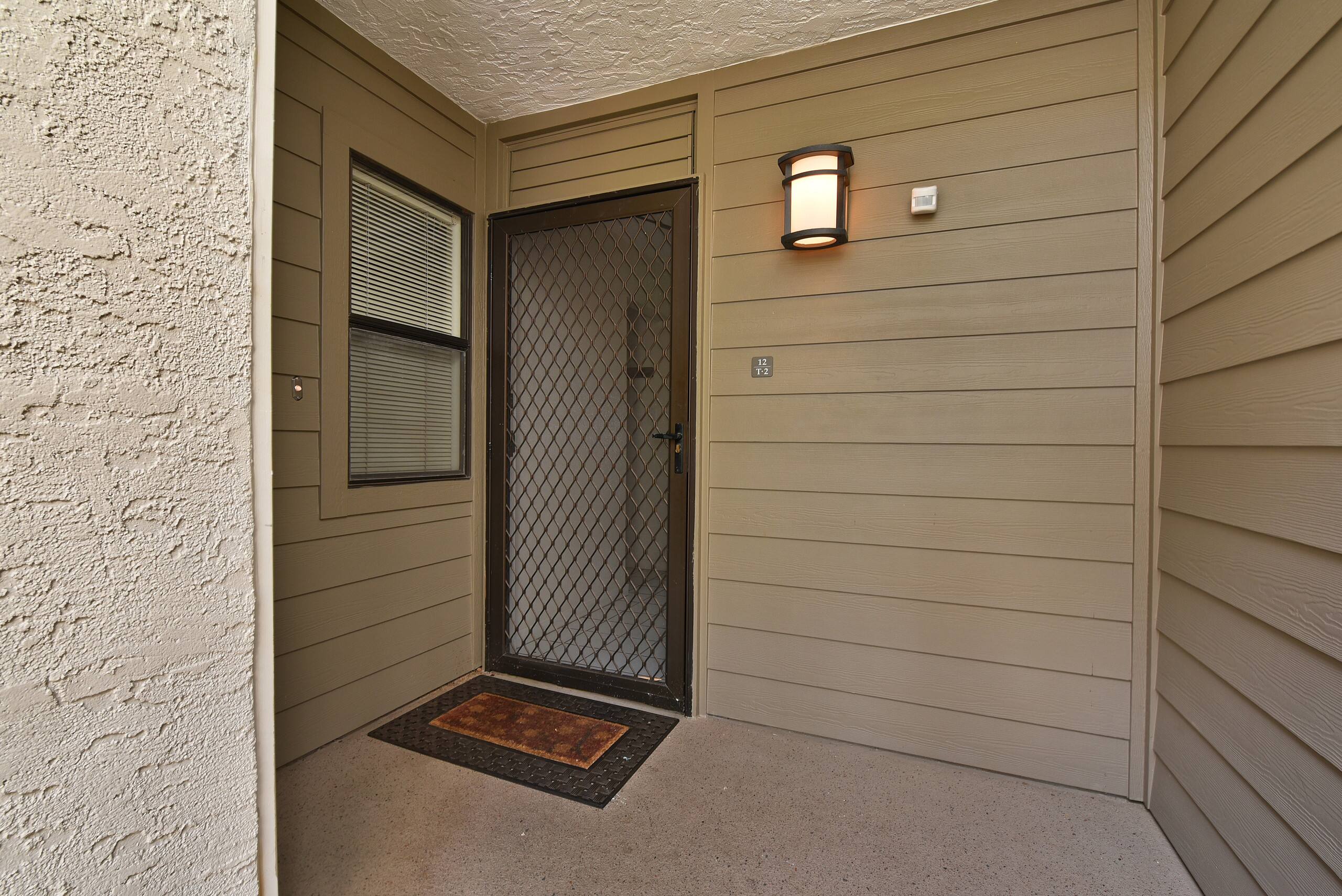 Condo in Lahaina · ★4.85 · 1 bedroom · 4 beds · 1.5 private baths - Image 47