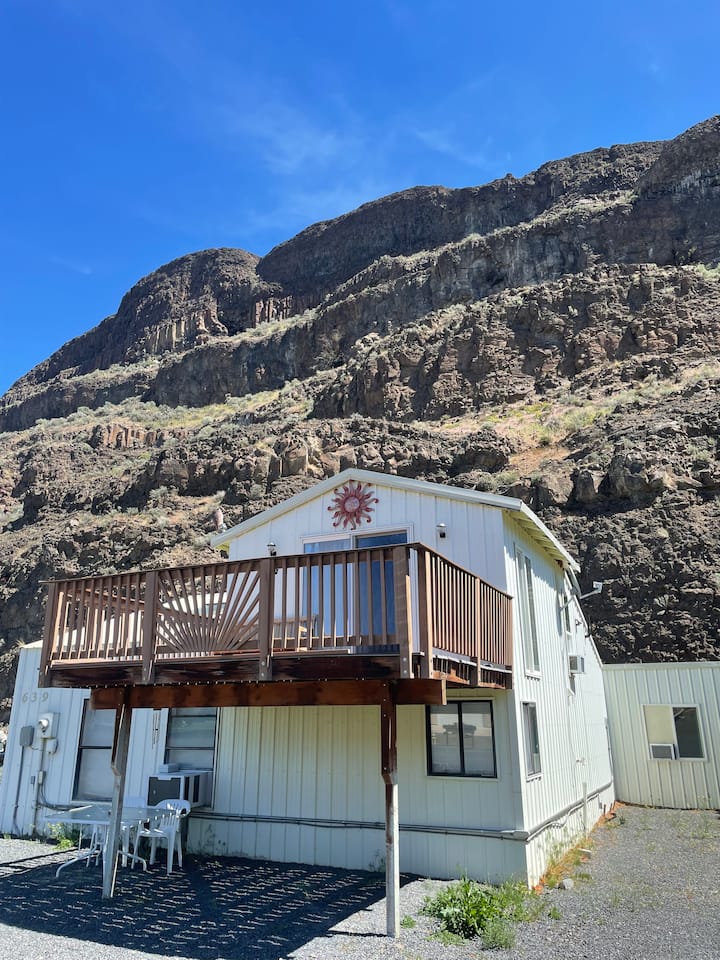 *Sunland Estates* Cozy quiet home Villas for Rent in Quincy