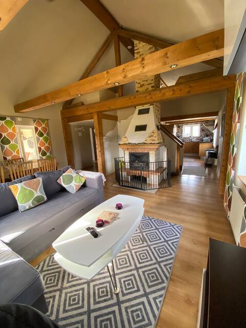 Cabin with jacuzzi 
20 min to Ullared