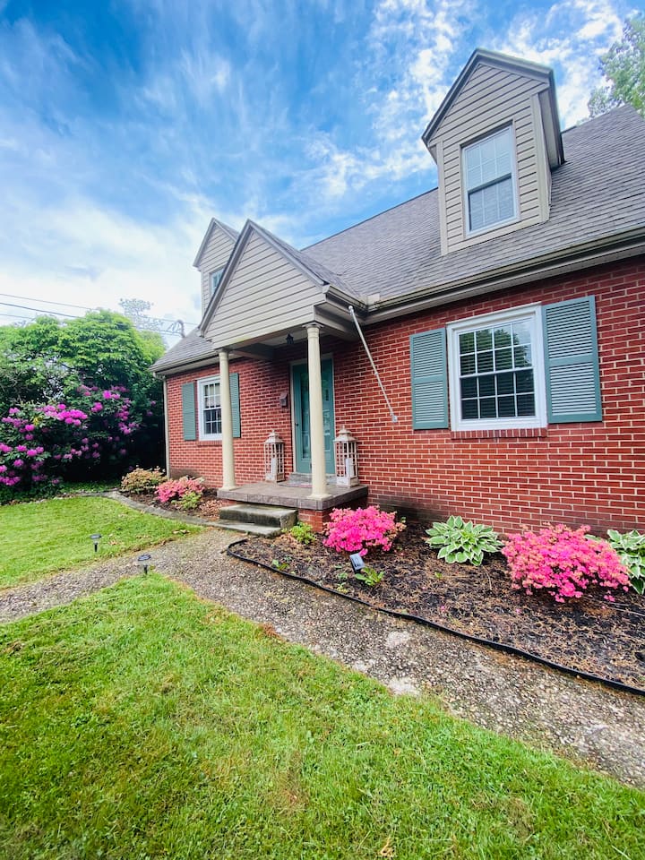 Lester Holiday Rentals & Homes West Virginia, United States Airbnb