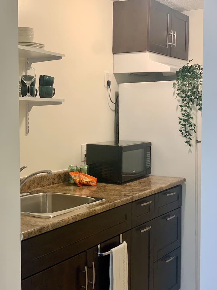 Adorable Private Unit With Patio And Bbq - Guelph