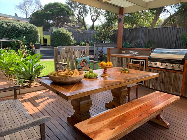 Light, Bright and Easy Summer 🌺 gallery image 2