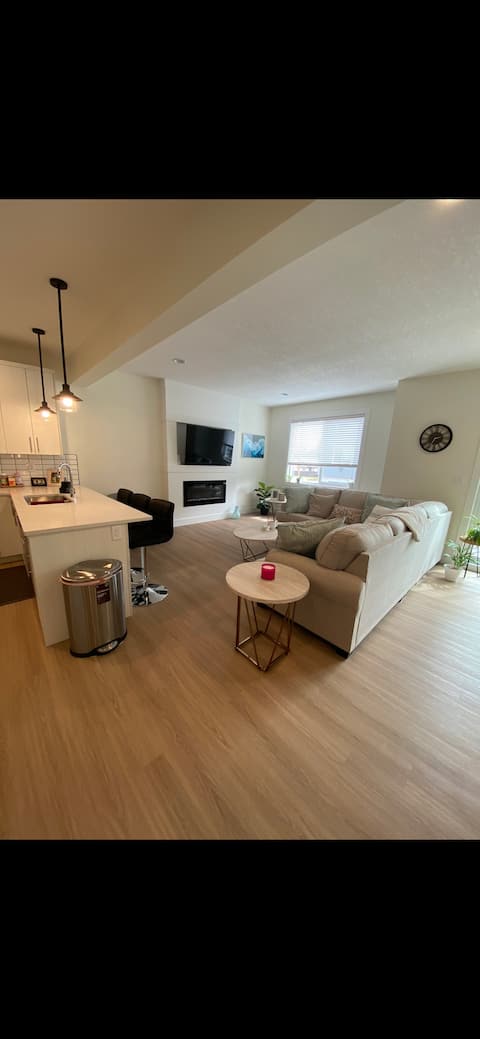 Brand new clean 2 bedroom & 2.5 bath townhouse!