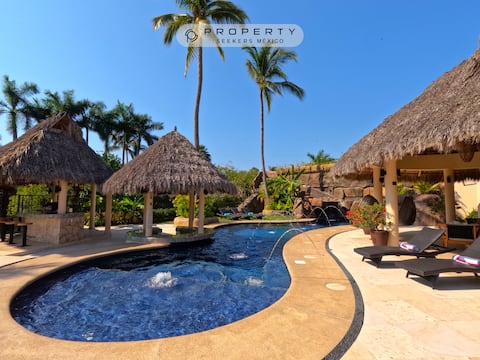 Villa with Full staff, 7 rooms, pool and gym