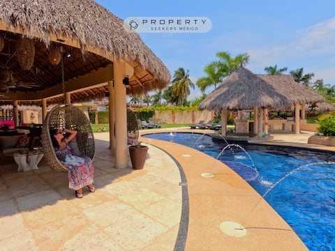 Villa with Full staff, 7 rooms, pool and gym