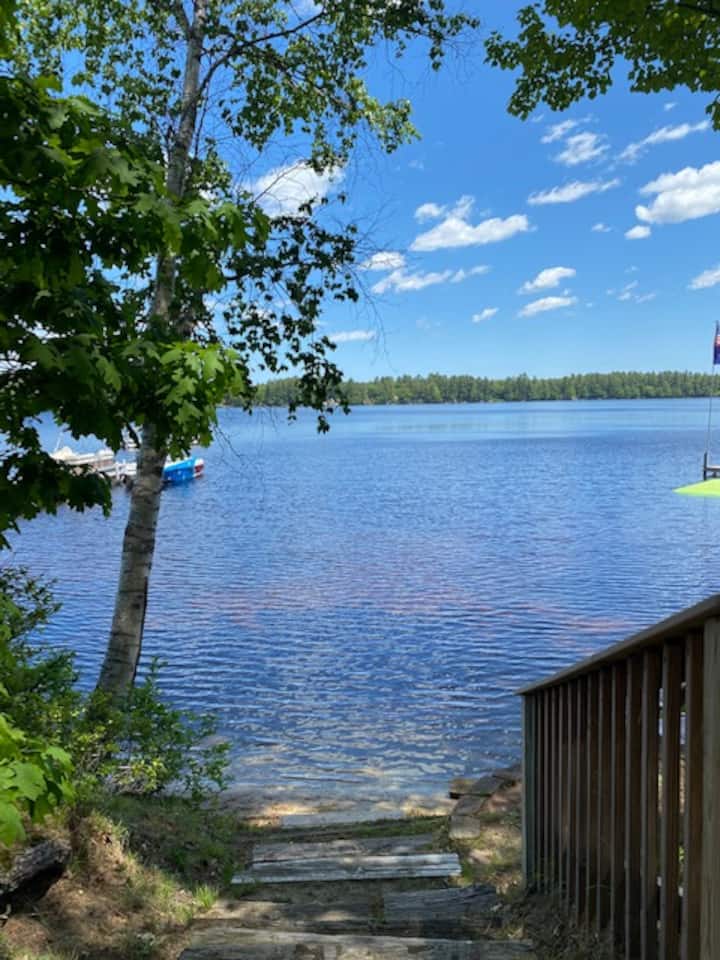 Quintessential Maine camp on Bonny Eagle Lake Cottages for Rent in