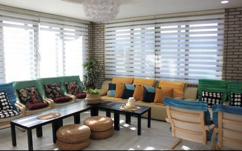 Private 30 sqm room 2, living room, kitchen, toilet 1/sea, restaurant, convenience store 1 minute wa