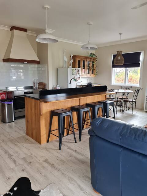 Welcome to Laurel House, your home away from home!