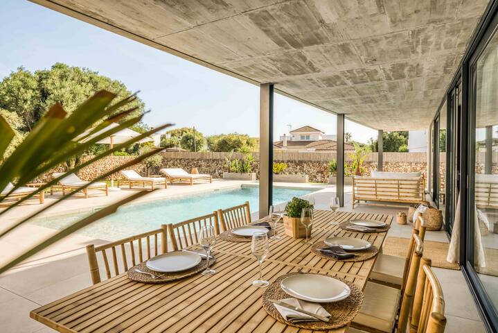 Modern villa with swimming pool,Sa Caleta, Menorca gallery image 3