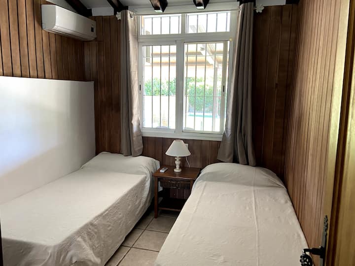 spavaonica/slaapkamer/spavaća soba