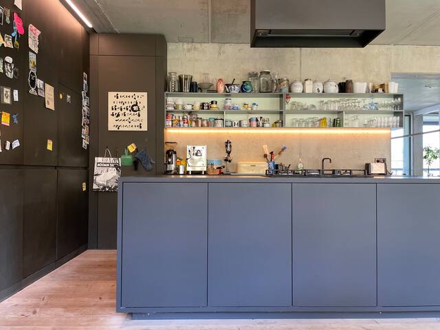 Wohnung mit viel Licht und fantastischer Aussicht gallery image 3