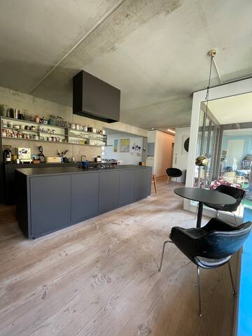 Wohnung mit viel Licht und fantastischer Aussicht gallery image 5