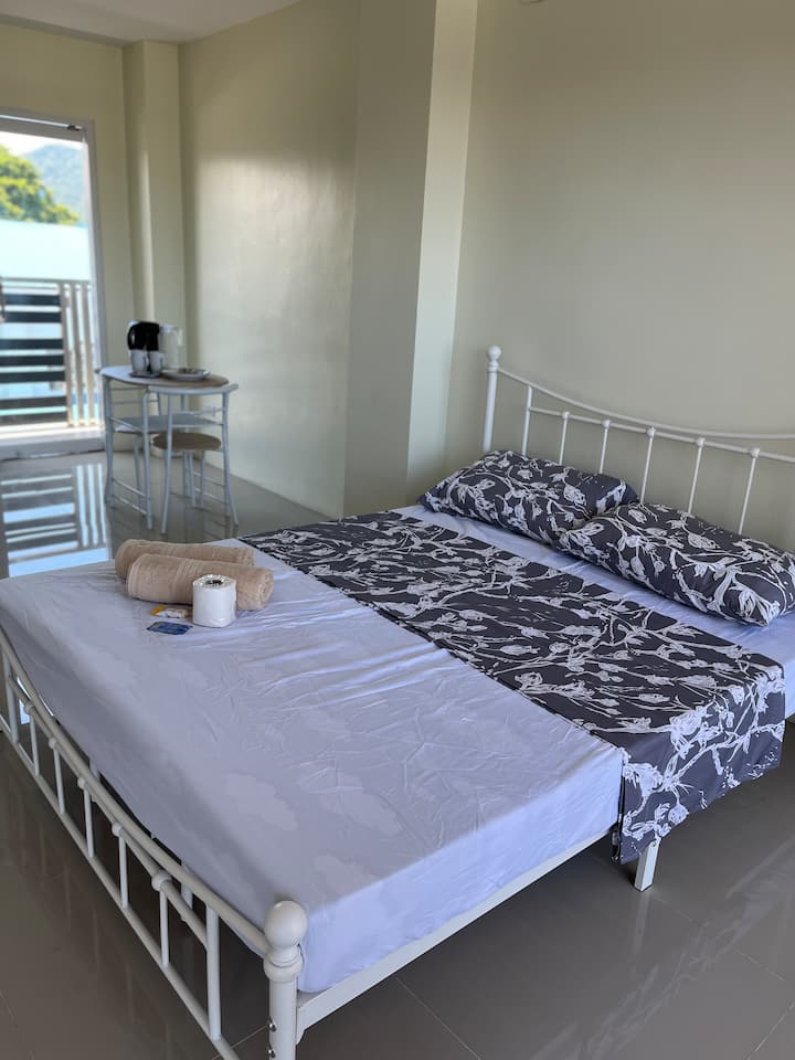Manhattan Square Standard Room in Iligan City Apartments for Rent in