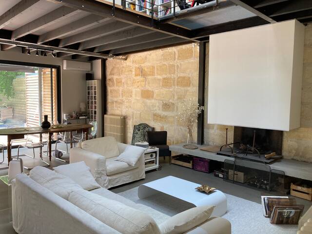 Echoppe bordelaise d’architecte avec piscine gallery image 2