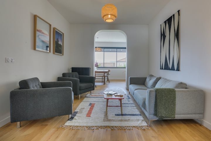 Villa + Maison D'amis, Piscine Chauffée, 4' Plages - Boucau