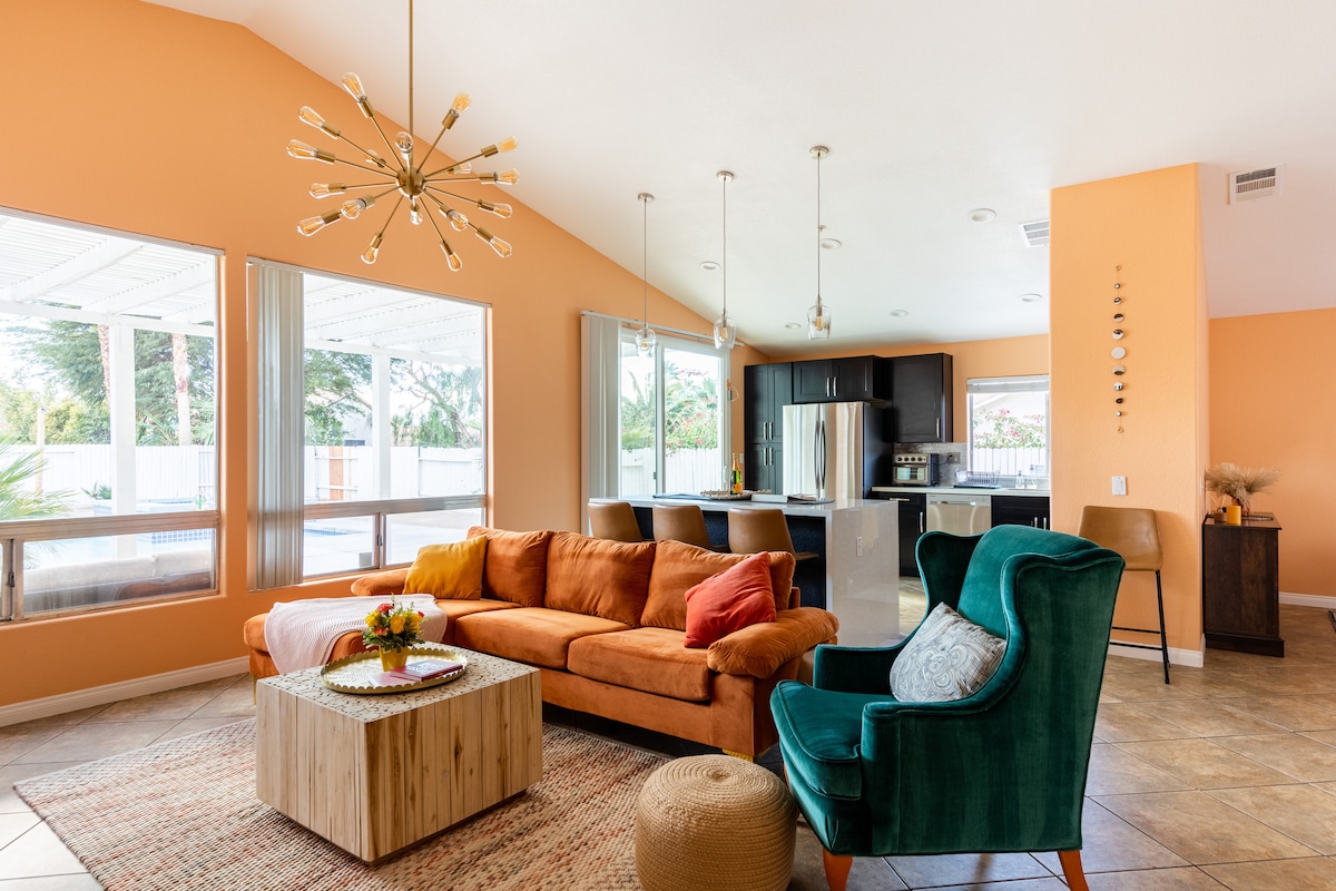 Fungua chumba kikuu chenye mwanga mwingi wa asili