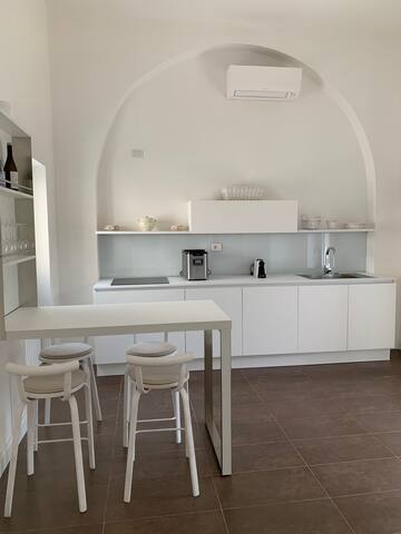 Incantevole Villa con piscina gallery image 3