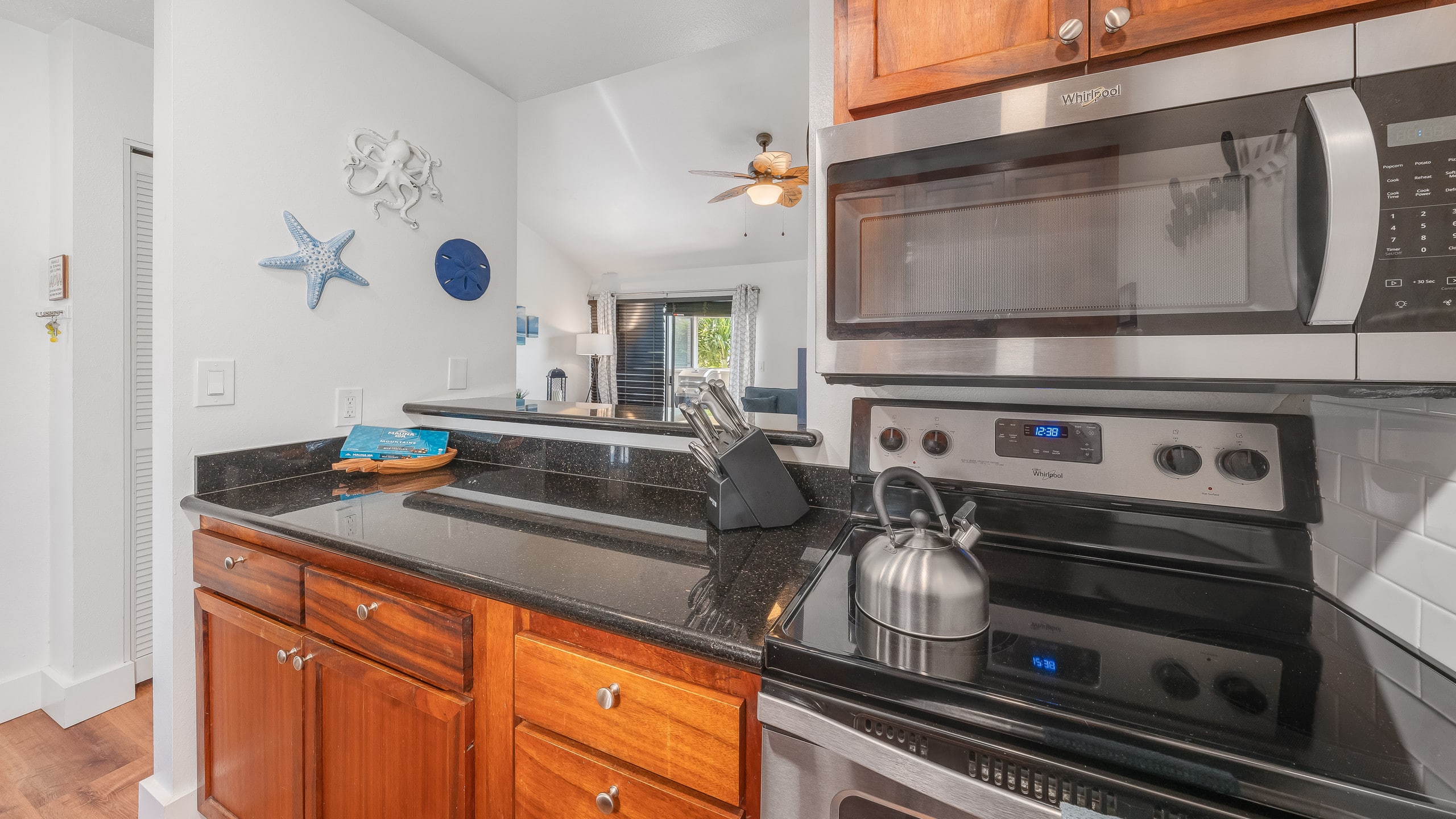 Condo in Kihei · ★4.95 · 2 bedrooms · 3 beds · 2 private baths - Image 9