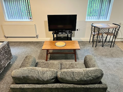Popular Airbnb listing: The Limes! Flat 5 Private Studio Apartment in Sandwell