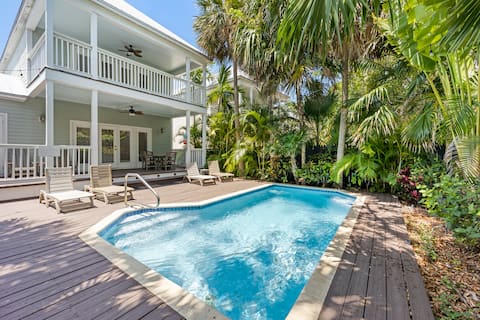 RELAX NOW - Sanctuary - 3 Bedroom 3 bath Pool Home