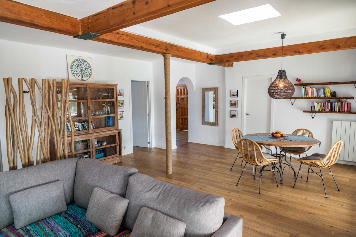 Successful Airbnb property: Soul Casa 5 - Spacious 3 bedromm luxury house in Barbate