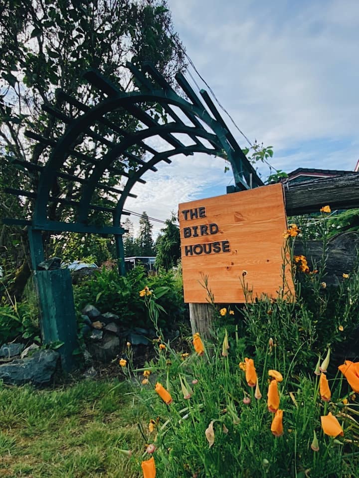 Lantzville Vacation Rentals & Homes British Columbia, Canada Airbnb