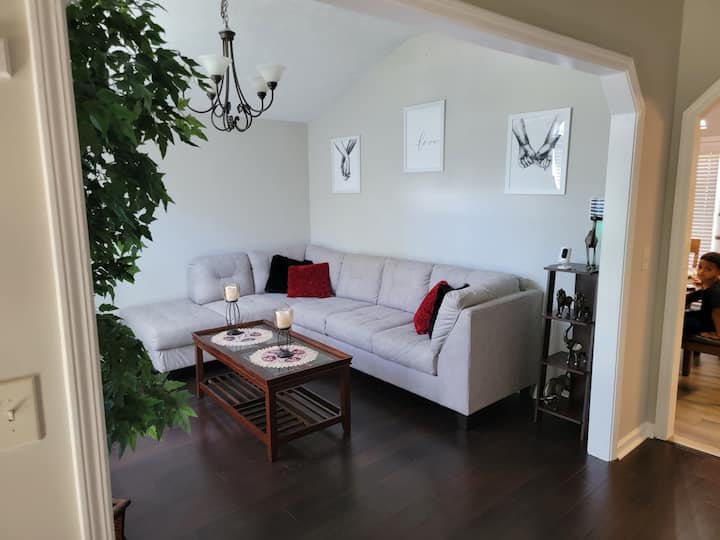 Cozy 4 Bedroom 3 Full Bath Home Close To Downtown. - Columbus, GA
