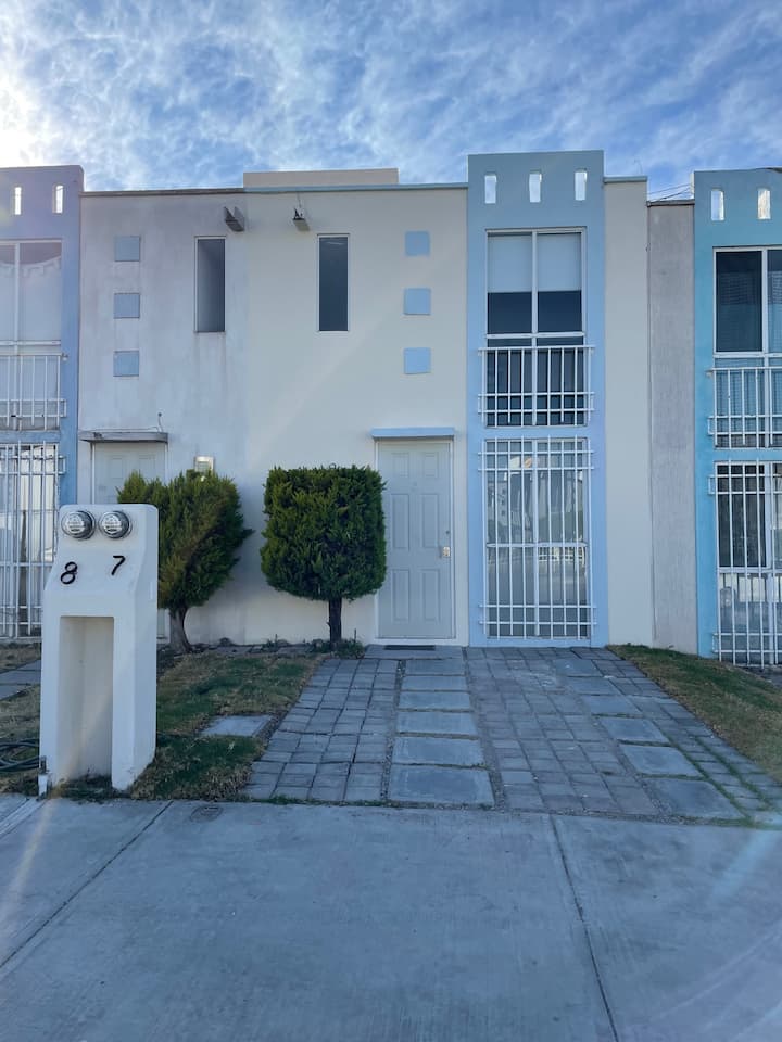 Aprender acerca 97+ imagen renta de casas en candiles querétaro