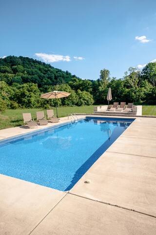 Ultimate Privacy – Luxury Home on 9 Acres w/ Pool gallery image 4