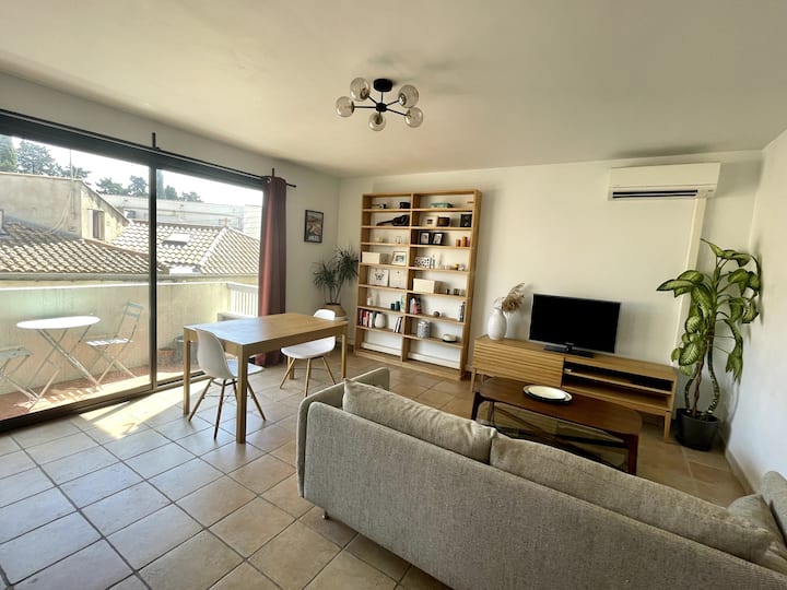 Montpellier cozy apartment close to the train station Apartments for Rent in Montpellier