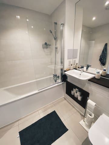 Happy Place Wandsworth Park