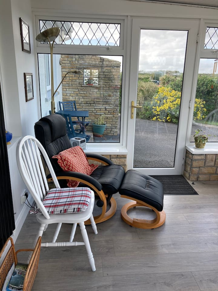 Beautiful 4 Bed Holiday Home Beside The Beach. - Ireland