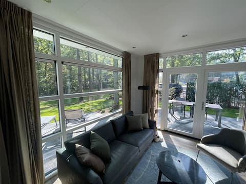 Top performing Airbnb: Wonderful 6-person vacation home on the Veluwe in Beekbergen En Omgeving