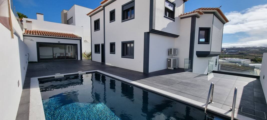 VILLA LINA gallery image 2