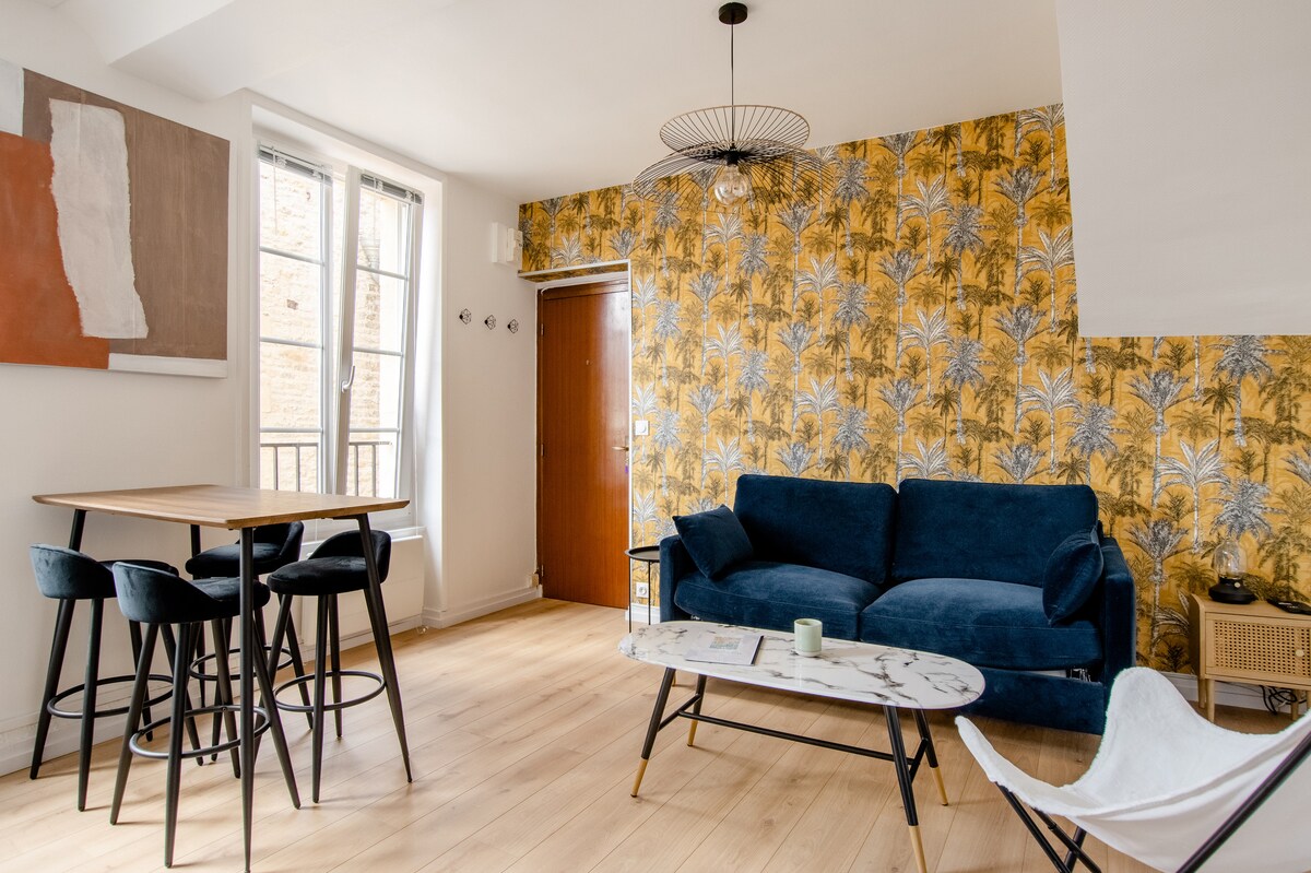 Სასტუმრო ოთახი