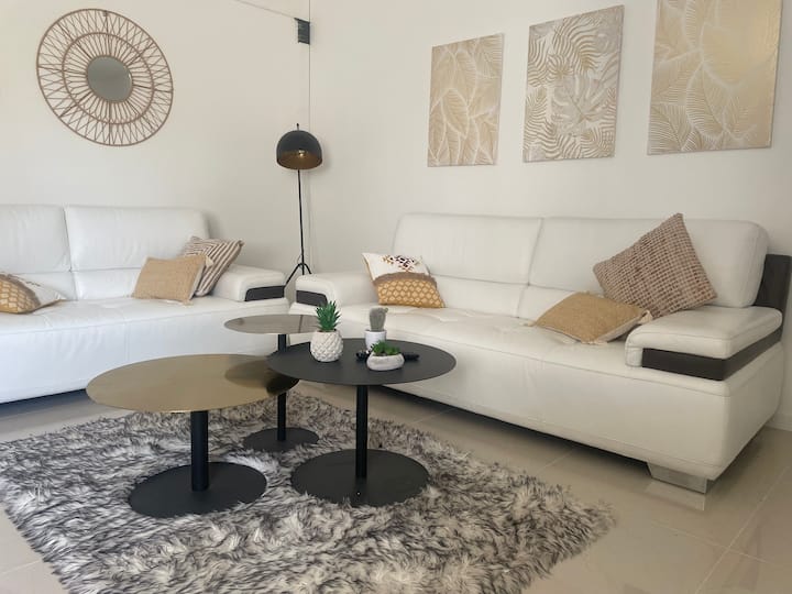 Maison à Proximité De Toutes Commodités - Carquefou