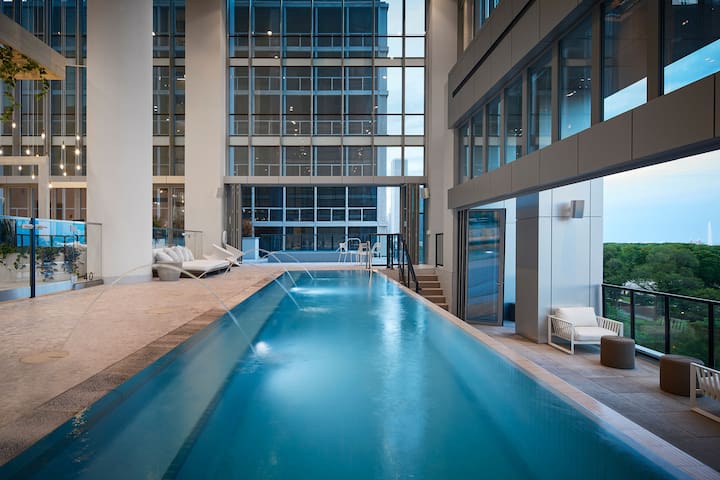 Sentral 2 Bedroom Apt in South Loop Chicago